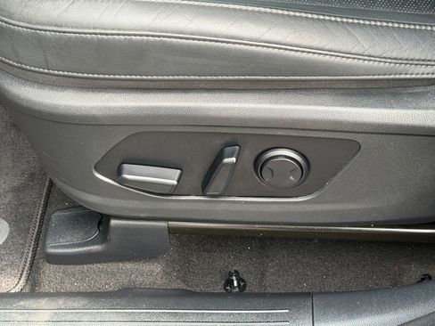 Used 2022 Kia Sorento S FWD image 16