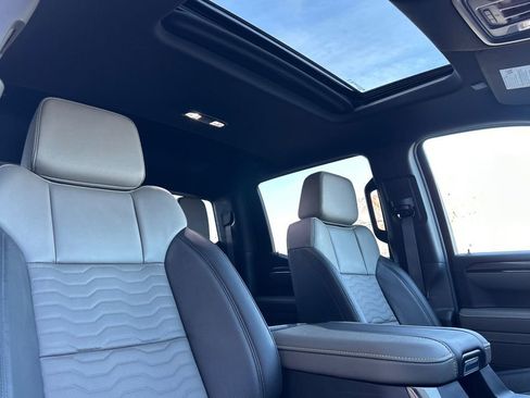 Used 2025 Chevrolet Silverado 1500 ZR2 w/ Technology Package image 16