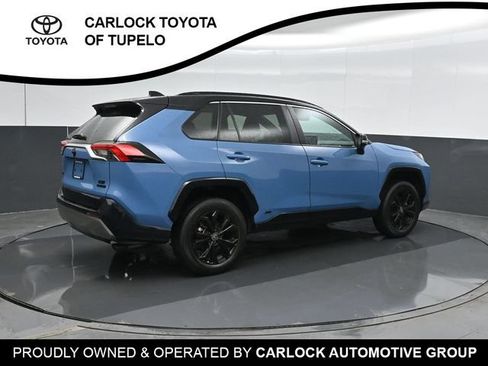 Used 2023 Toyota RAV4 XSE AWD/4WD image 3