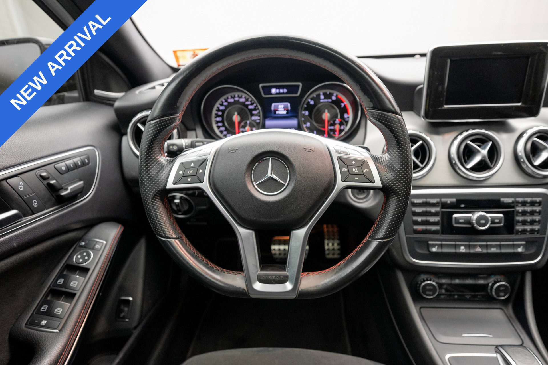 Used 2015 Mercedes-Benz GLA 45 AMG 4MATIC image 11