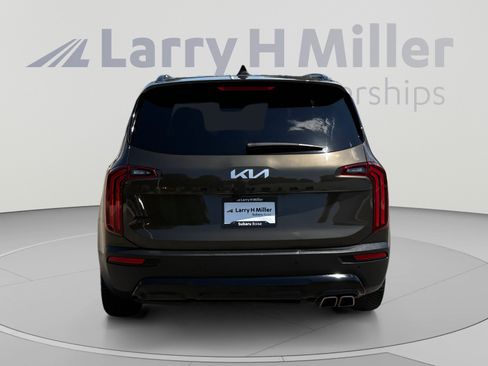 Used 2022 Kia Telluride EX w/ EX Premium Package AWD/4WD image 4