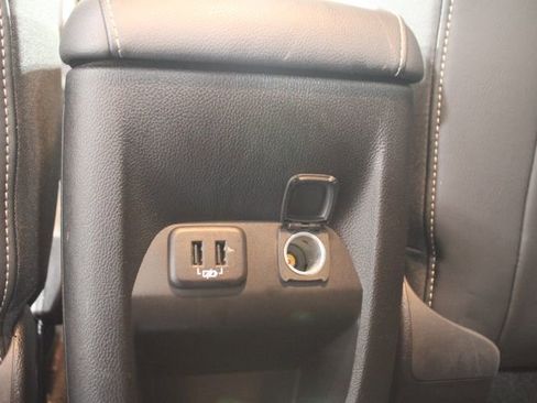 Used 2019 GMC Canyon Denali image 19