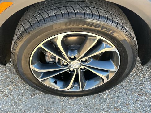 Used 2021 Buick Encore GX Select image 11