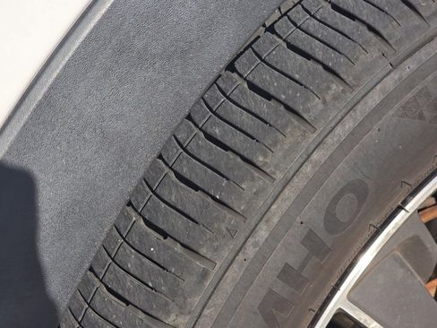 Used 2016 Hyundai Santa Fe SE w/ Option Group 03 image 23