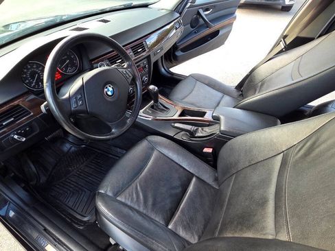 Used 2011 BMW 328i xDrive Sedan AWD/4WD image 31