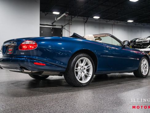 Used 2002 Jaguar XK8 Convertible RWD image 5