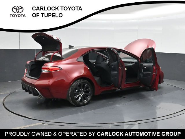 Used 2026 Toyota Corolla SE w/ SE Package FWD image 60