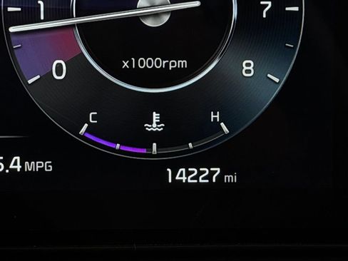 Used 2024 Kia Sportage SX FWD image 18