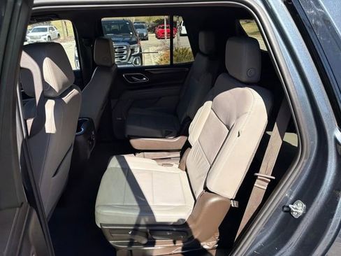 Used 2021 Chevrolet Tahoe Z71 AWD/4WD image 13