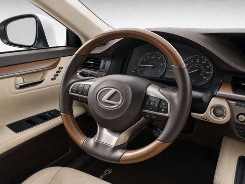 Used 2017 Lexus ES 350 w/ Luxury Package FWD image 17