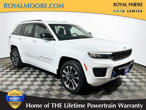 Used 2022 Jeep Grand Cherokee Overland w/ Advanced Protech Group III AWD/4WD image 1