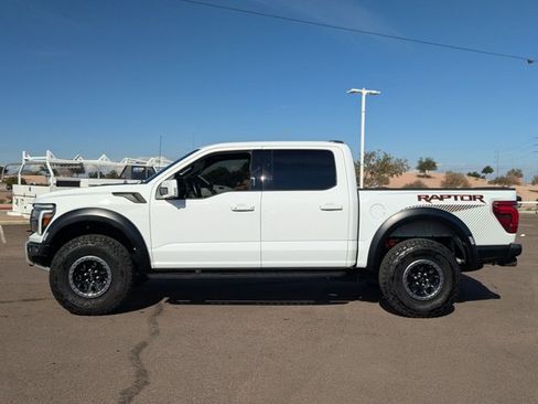 Used 2024 Ford F150 Raptor AWD/4WD image 8