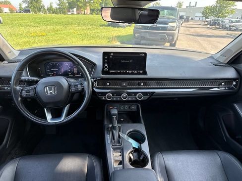 Used 2024 Honda Civic Touring image 19