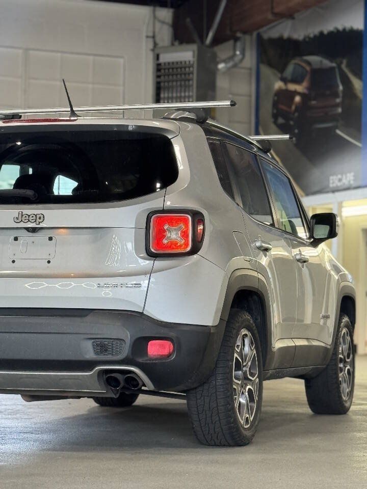 Used 2015 Jeep Renegade Limited w/ Safety & Security Group I AWD/4WD image 9