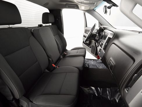 Used 2018 GMC Sierra 1500 SLE image 20