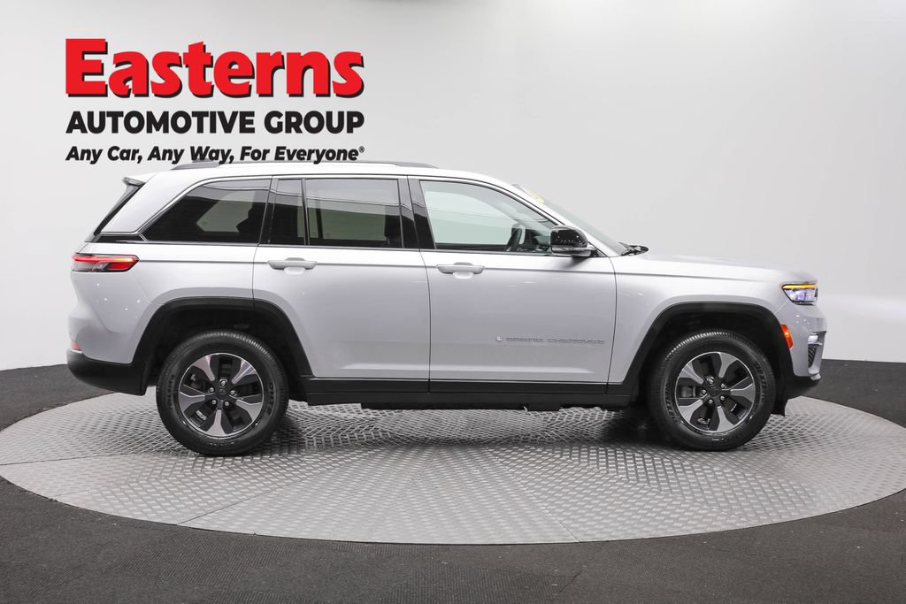 Used 2022 Jeep Grand Cherokee Limited 4xe AWD/4WD image 5