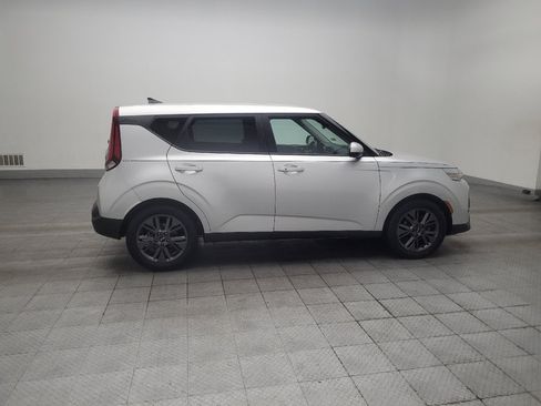 Used 2020 Kia Soul EX FWD image 10