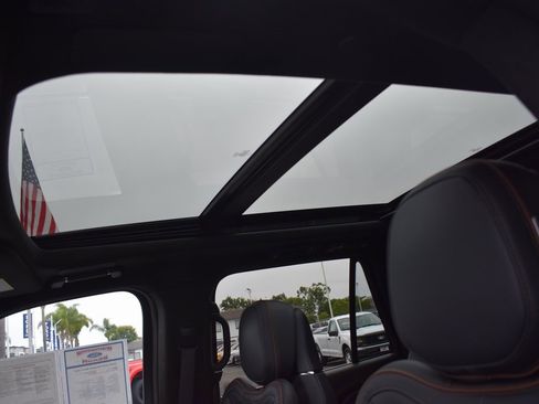 Used 2024 Lincoln Navigator Black Label image 28