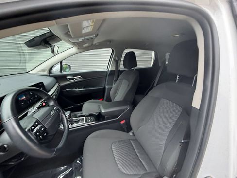 Used 2026 Kia Sportage LX AWD/4WD image 33