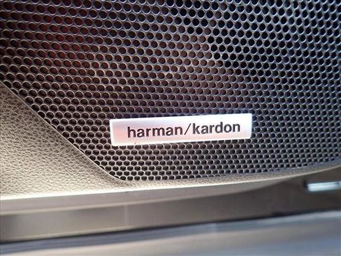 Used 2025 Subaru Forester Touring w/ Popular Package - Touring image 15