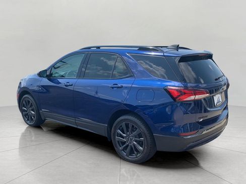 Used 2022 Chevrolet Equinox RS w/ LPO, Floor Liner Package AWD/4WD image 5