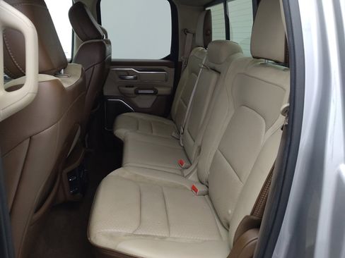 Used 2019 RAM 1500 Laramie image 18