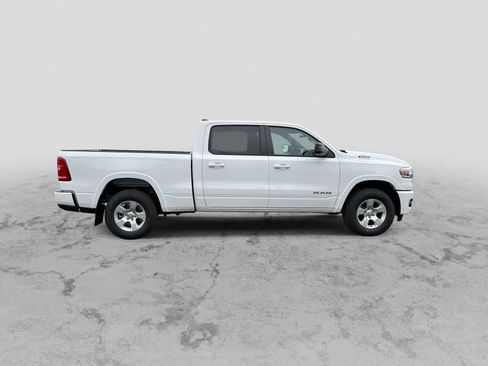 Used 2026 RAM 1500 Big Horn AWD/4WD image 9