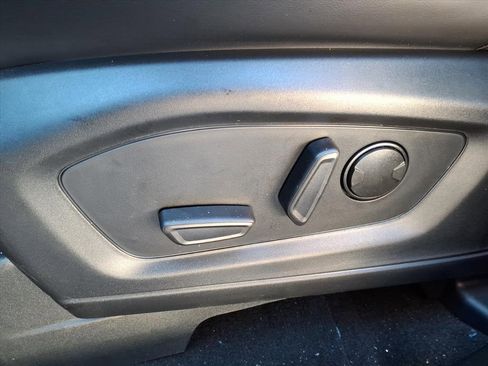 New 2026 Ford Explorer Tremor w/ Tremor Convenience Package image 17