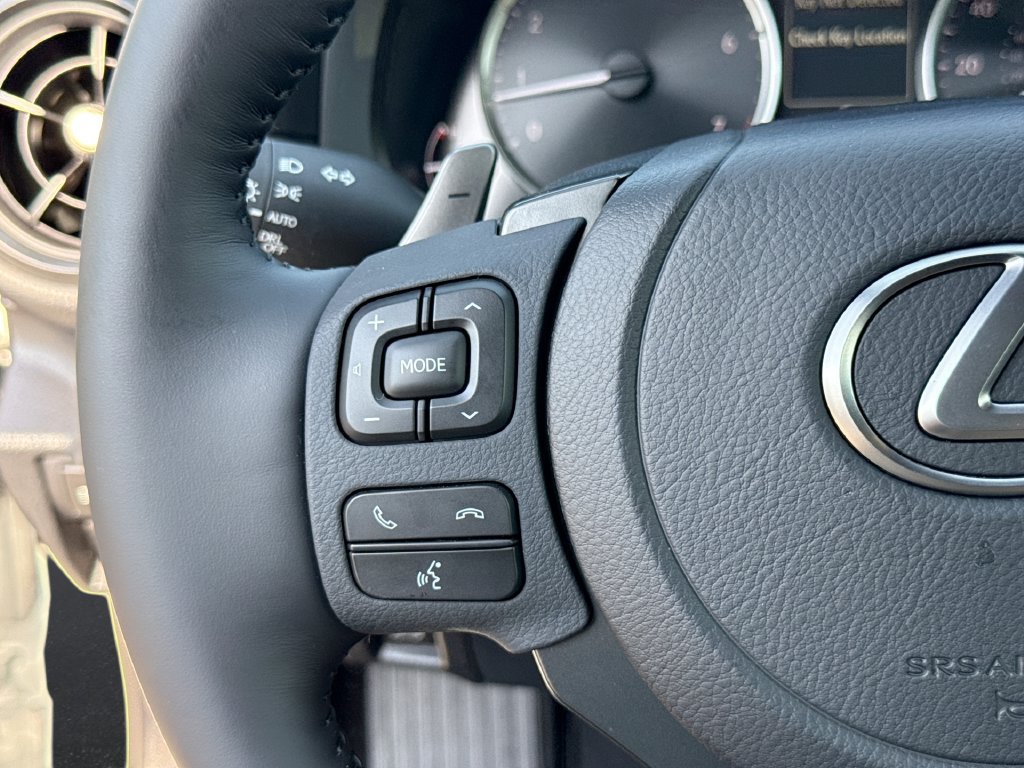 Used 2025 Lexus IS 350 F Sport RWD image 26
