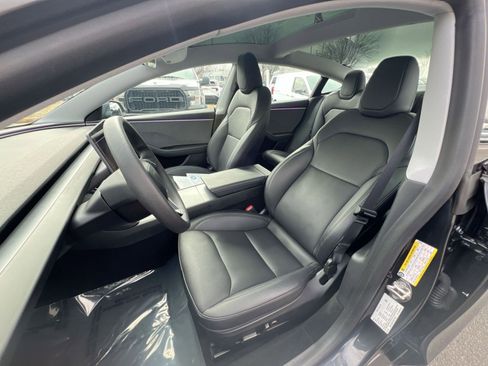 Used 2024 Tesla Model 3 Standard Range image 13