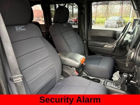 Used 2012 Jeep Wrangler Unlimited Sport image 24