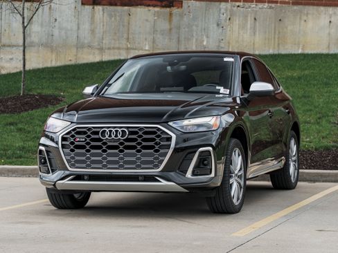Certified 2025 Audi SQ5 Premium Plus w/ Premium Plus Package AWD/4WD image 7