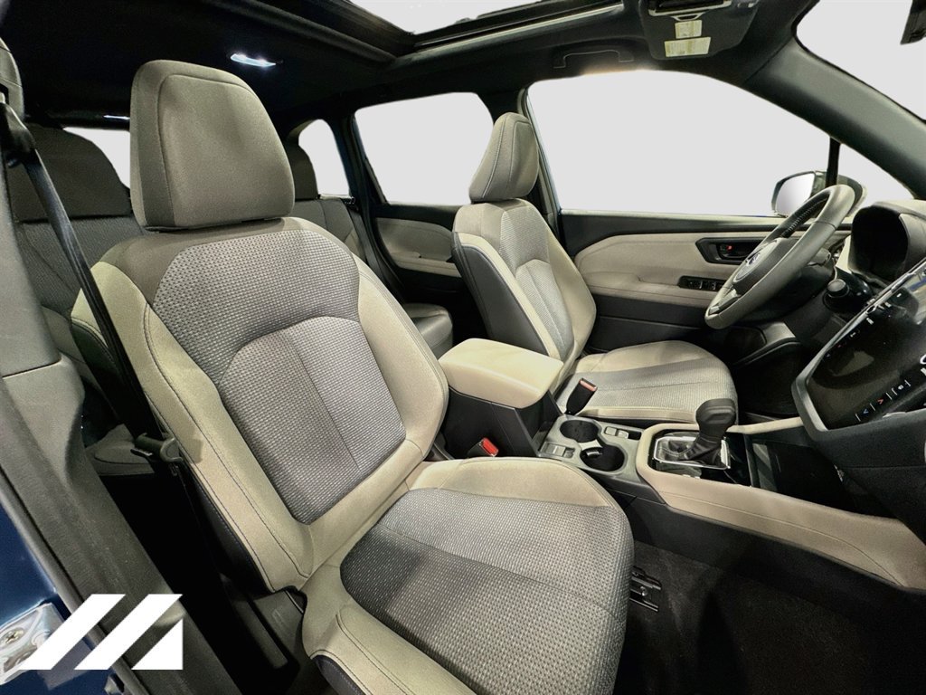 Used 2025 Subaru Forester Premium AWD/4WD image 30