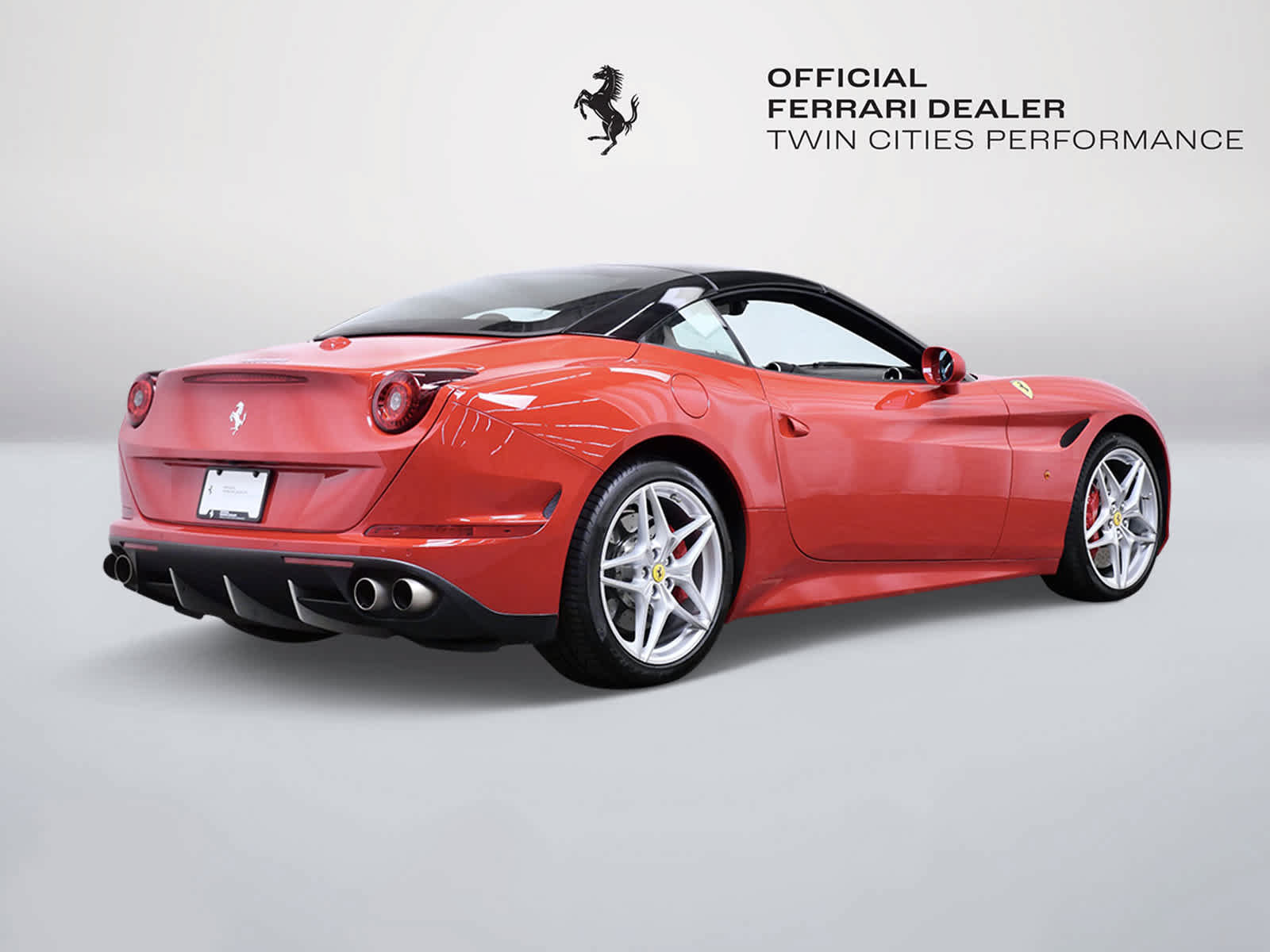 Certified 2017 Ferrari California T RWD image 6