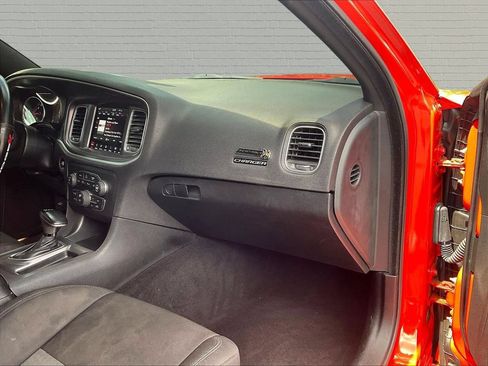 Used 2019 Dodge Charger GT RWD image 25