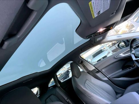 Used 2025 Audi A5 2.0T Premium Plus w/ Premium Plus image 12