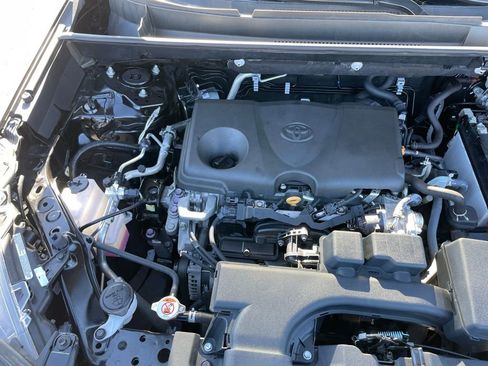 Used 2024 Toyota RAV4 XLE image 37