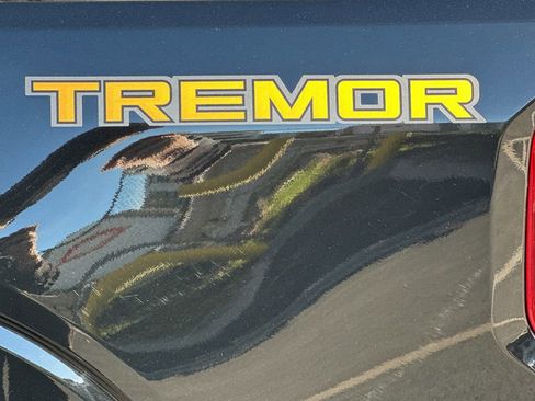 Certified 2024 Ford Maverick Tremor w/ Tremor Off-Road Package image 31