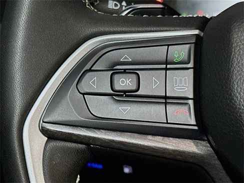 Used 2022 Jeep Grand Cherokee Limited 4xe image 35