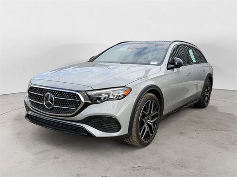 Used 2025 Mercedes-Benz E 450 4MATIC All-Terrain Wagon image 1
