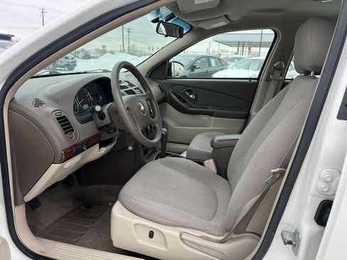 Used 2007 Chevrolet Malibu LS image 10