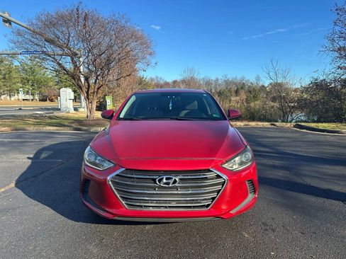 Used 2018 Hyundai Elantra Value Edition FWD image 3