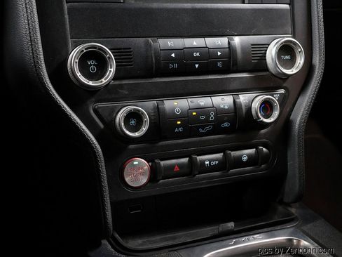 Used 2021 Ford Mustang Coupe w/ Black Accent Package RWD image 17