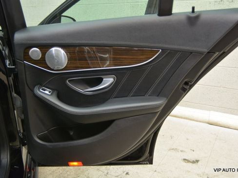 Used 2017 Mercedes-Benz C 63 AMG AMG C 63 Sedan image 10