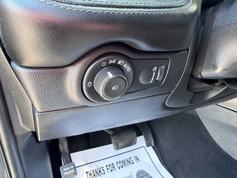 Used 2022 Dodge Durango GT AWD/4WD image 12