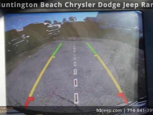 Used 2015 Dodge Durango Limited w/ Premium Group image 27