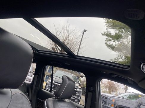 Used 2022 Jeep Grand Cherokee Summit image 31