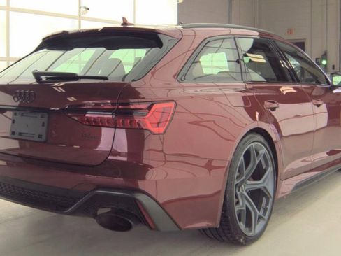 Used 2024 Audi RS 6 performance image 4