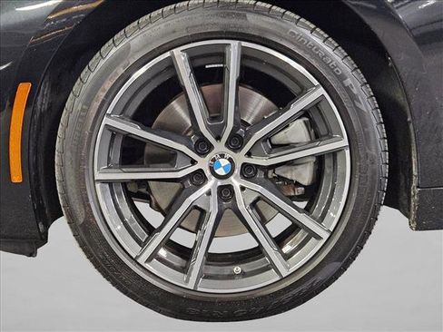 Certified 2025 BMW 230i xDrive Coupe w/ Convenience Package AWD/4WD image 24