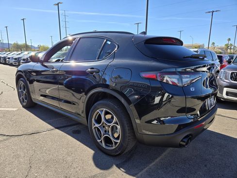 New 2025 Alfa Romeo Stelvio Sprint AWD/4WD image 4